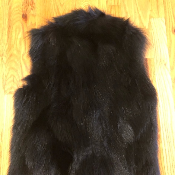 Real Black Fur Vest - Picture 7 of 13